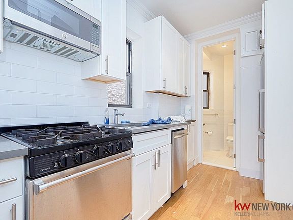 3rd image of 236 E 33rd St APT 1B