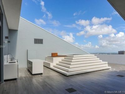 68 SE 6th St APT 4303, Miami, FL, 33131