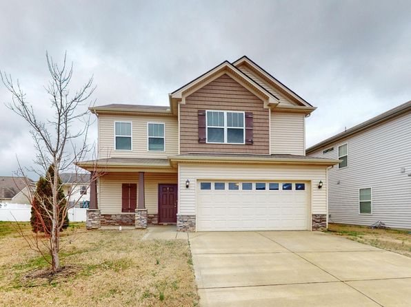 1740 Warmingfield Dr