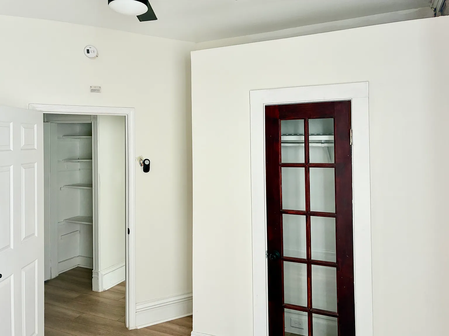 3 bed, 1650 sqft, $1,600 — Photo 2