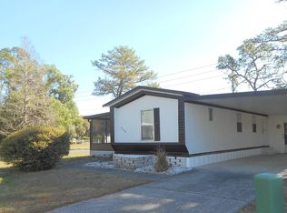 208 Gardenia Dr, Fruitland Park, FL 34731