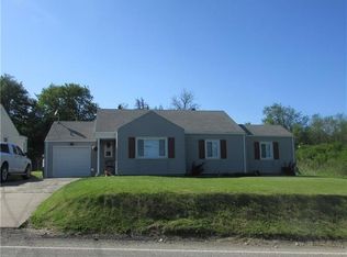 70 Colonial Manor Rd, Irwin, PA 15642