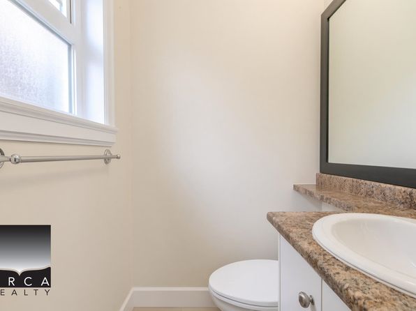 2 bedroom rental in Vancouver — photo 6