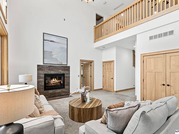 5th image of 28001 Heron Cir