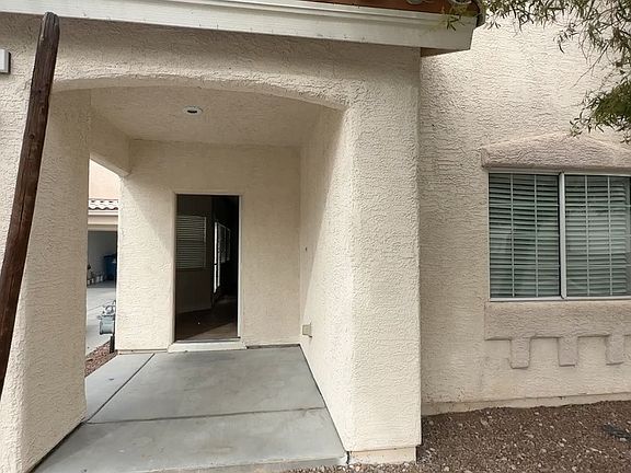 2nd image of 8912 Snowtrack Ave