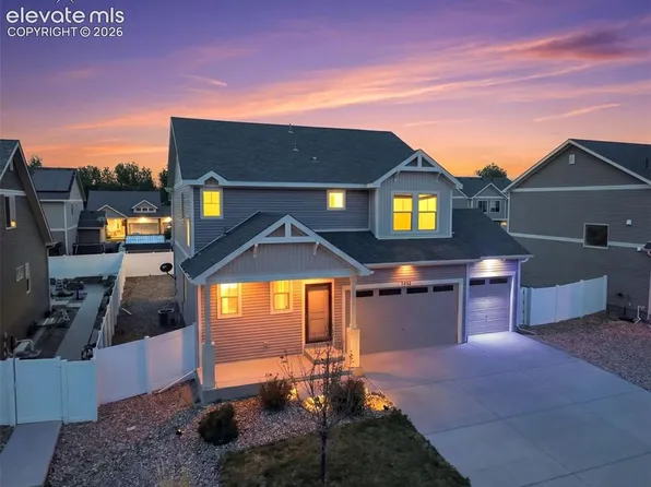 7950 Whistlestop Ln, Fountain, CO 80817