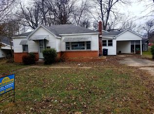 647 Circle Dr, Piggott, AR 72454
