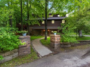 6628 W Slope Ln, Oconto, WI 54153