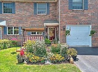 690 Thompson Dr #10, Abingdon, VA 24210