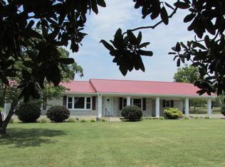734 Weakley Creek Rd, Lawrenceburg, TN 38464