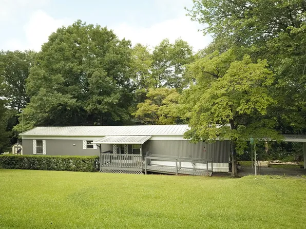 14 Grace Ln, Franklin, NC 28734