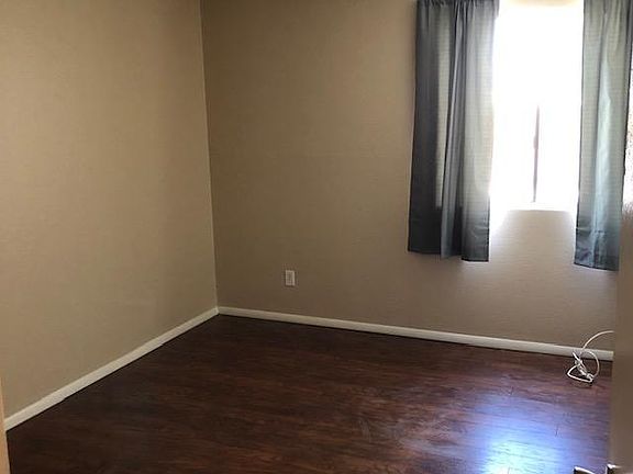 5th image of 2938 N 61st Pl Unit 102
