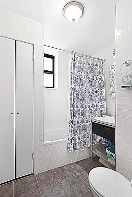 Rented by Compass | media 10