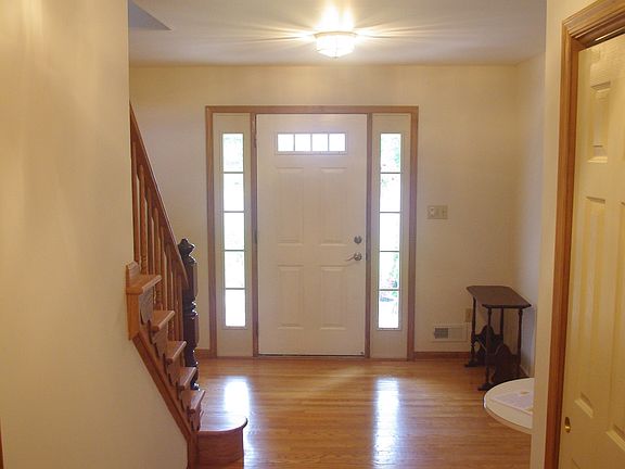 Front Entry Hall