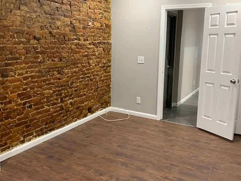 2065 E Pacific Street — Photo 5