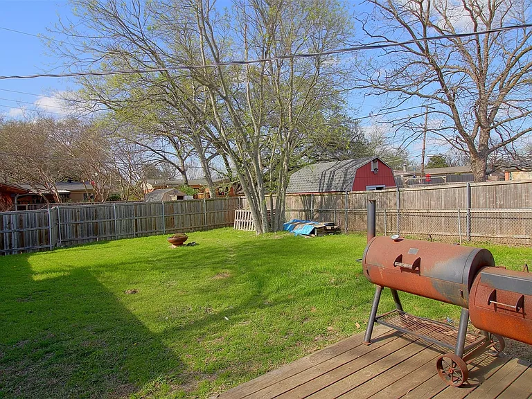 10849 Cotillion Dr — Photo 21
