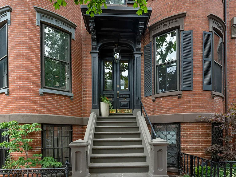 79 Montgomery St #2 — Photo 20
