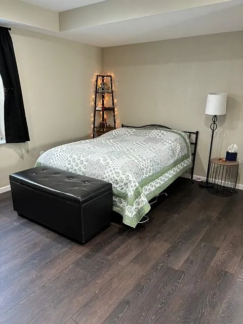 18264 E 44th Ave — Photo 2