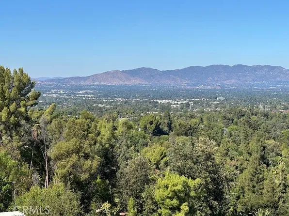 4631 Caritina Dr, Tarzana, CA 91356