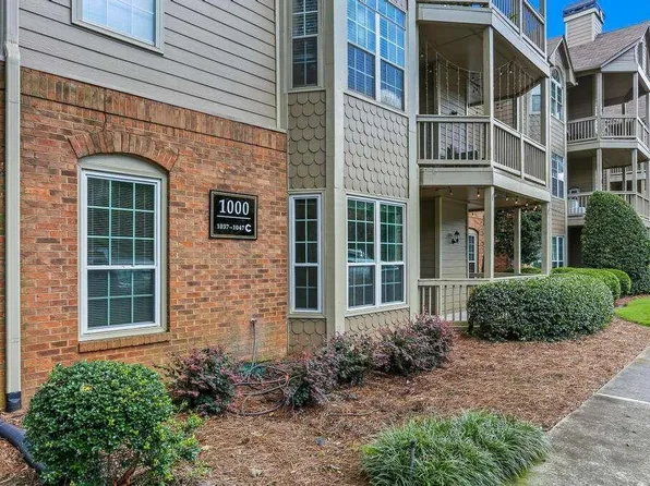 1043 McGill Park Ave NE, Atlanta, GA 30312