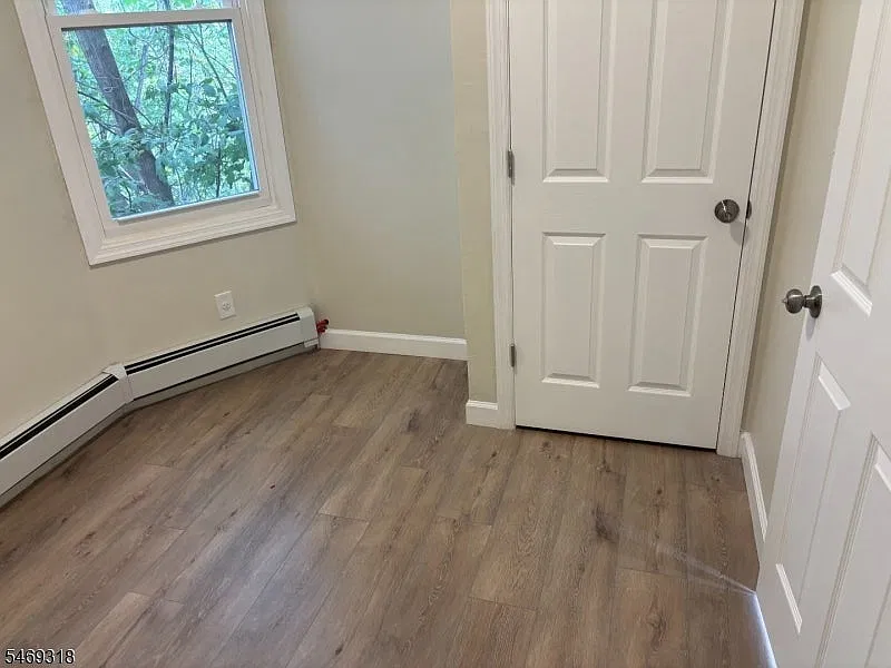 4 bed, 1.0 bath, $3,000 — Photo 4