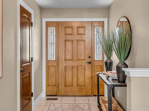 5th image of 3004 Bently Ct