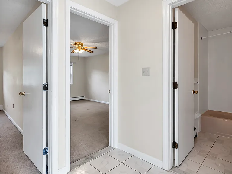 35 Fernview Ave #5 — Photo 13