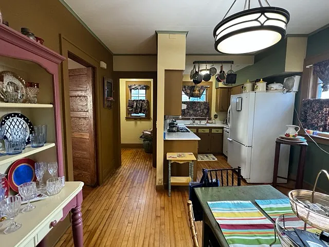 126 Wilson St — Photo 24