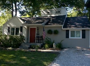 606 E Park St, Olathe, KS 66061