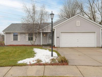 1910 Crossbow COURT, Waukesha, WI, 53186