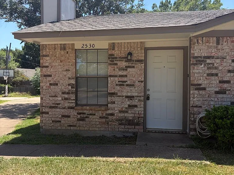 2530 Indigo Ln — Photo 14