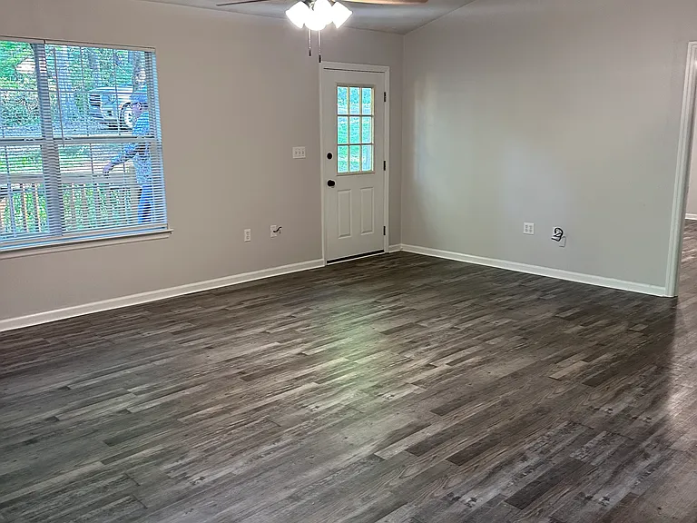 3711 Fawn Ln — Photo 7