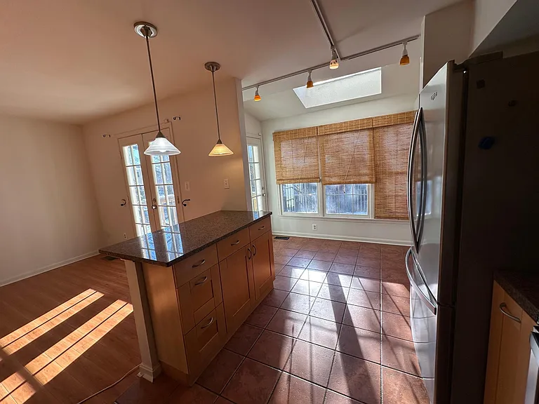 7770 Black Horse Ct — Photo 4