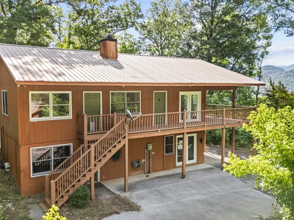 126 Johnson Mountain Way, Townsend, TN 37882