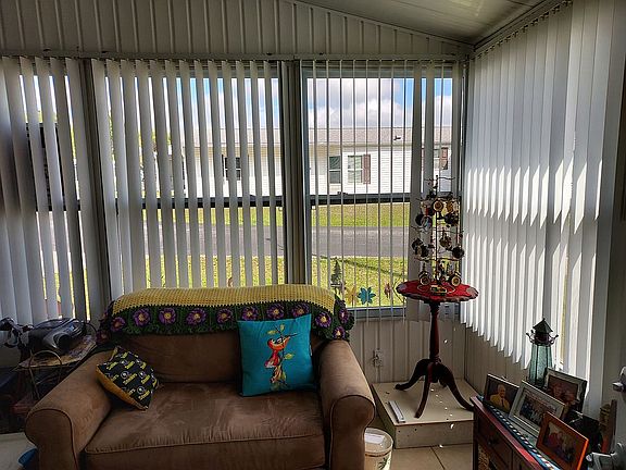 3rd image of 21271 W Highway 40 #94