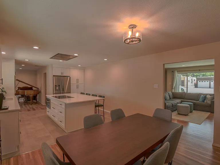 9501 Arvilla Ave NE — Photo 8