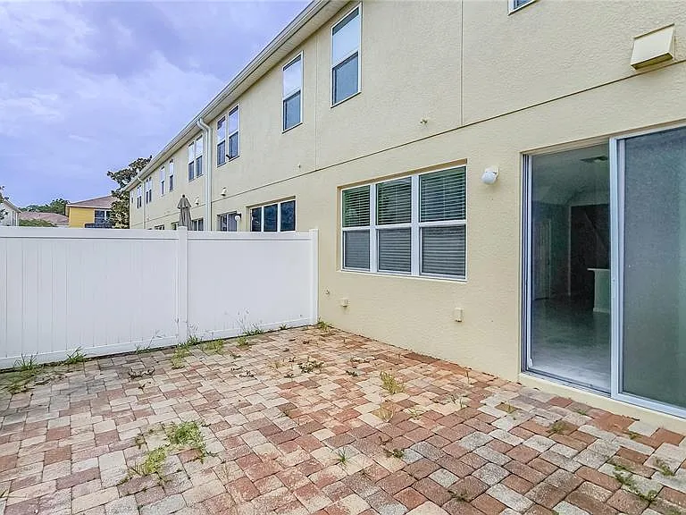 5124 Crown Haven Dr — Photo 19