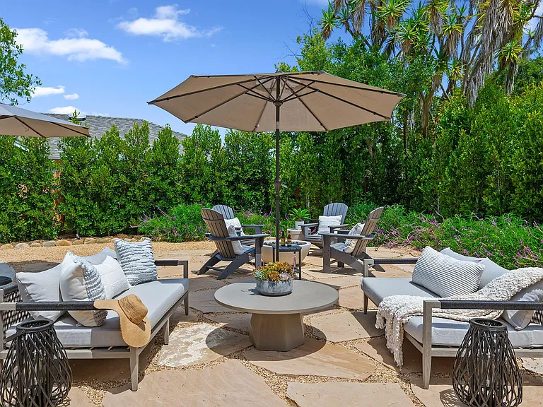 2402 Calle Montilla — Photo 12