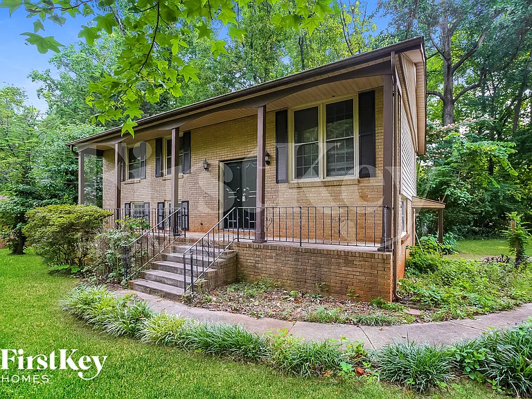 9208 Thayer Rd — Photo 3