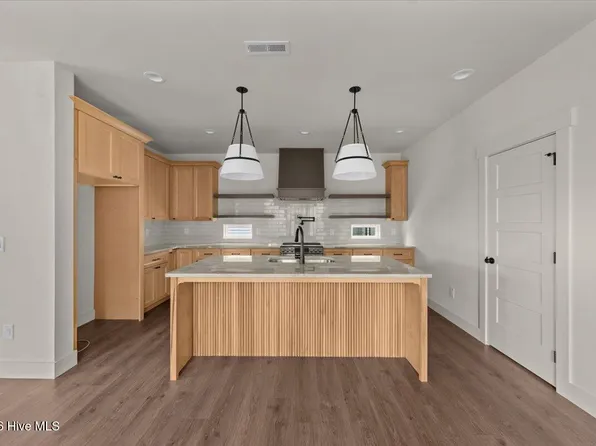 255 N Hale Street, Southern Pines, NC 28387