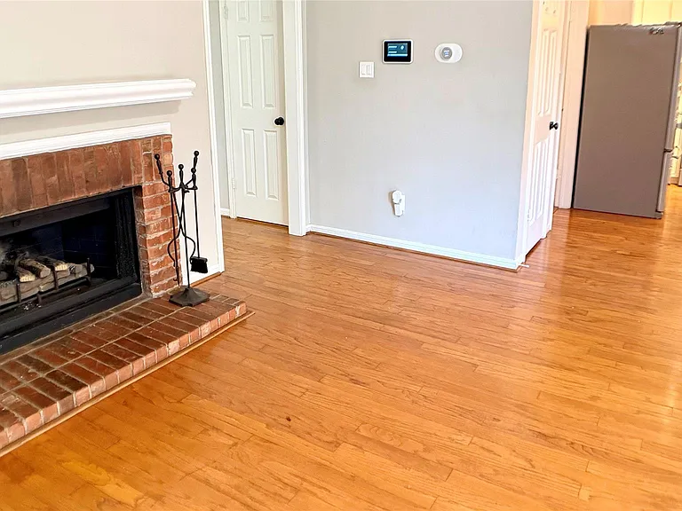 17743 Seven Pines Dr — Photo 19