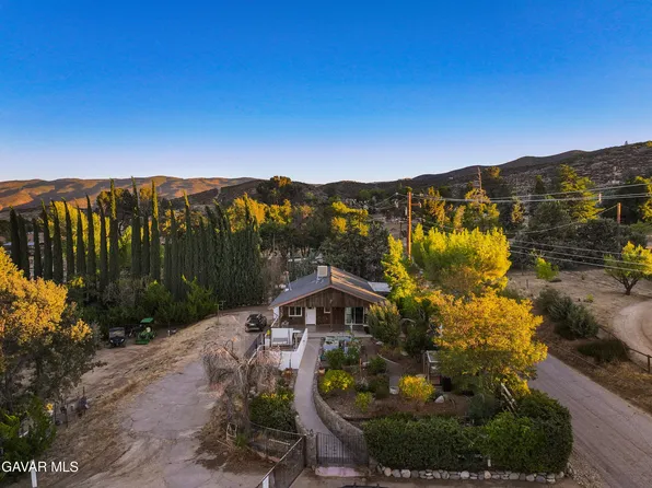 40016 90th St W, Leona Valley, CA 93551