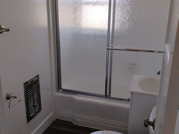 5th image of 6510 Brynhurst Ave #7