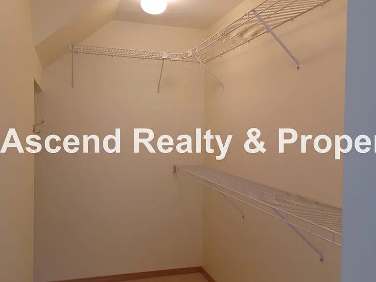 830 SW Broadway Dr #8 — Photo 21