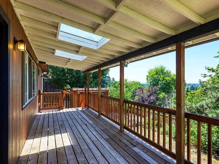 5034 SE Flavel Dr — Photo 17