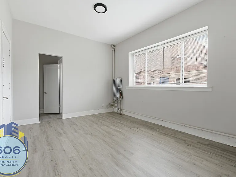 Ashland Pointe Apartments — Photo 11