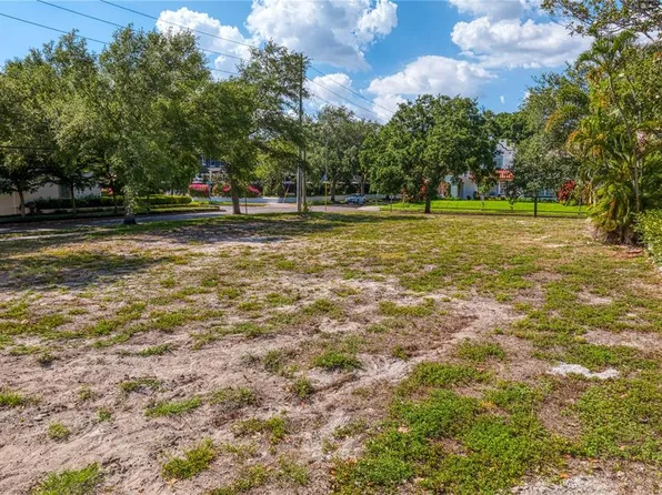 146 14th Ave N, Saint Petersburg, FL 33701