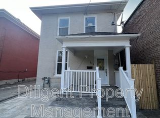 219 Stewart St FLOOR 3, Peterborough, ON K9J 3M6