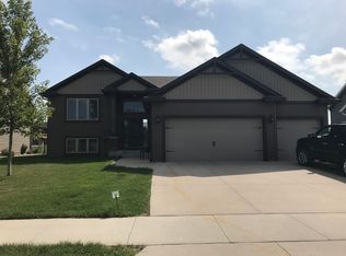 2024 Gemini Dr SW, Rochester, MN 55902