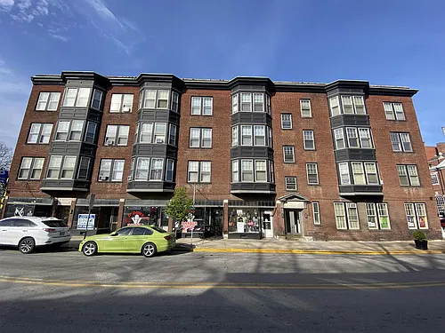 Floor plan 162 E Market St, York - 4 S Q...
